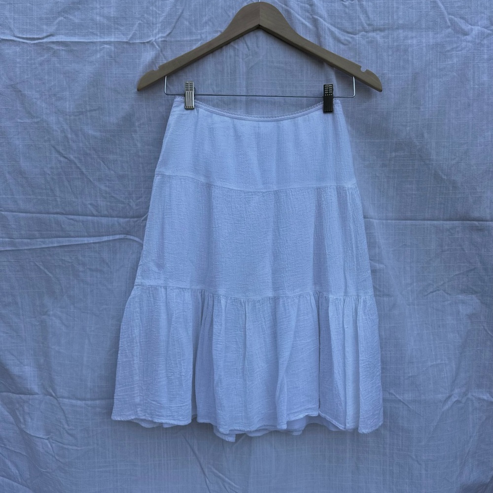 Women’s White Tiered Midi Skirt